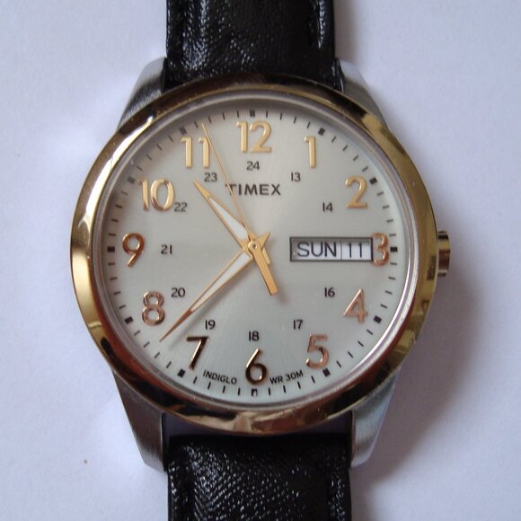 Timex Other - TIMEX  QUARTZ INDIGLO, RUN GREAT